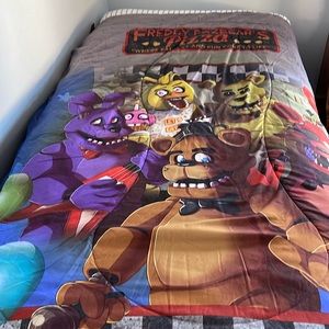 Five nights at Freddie’s twin comforter and standard pillow sham